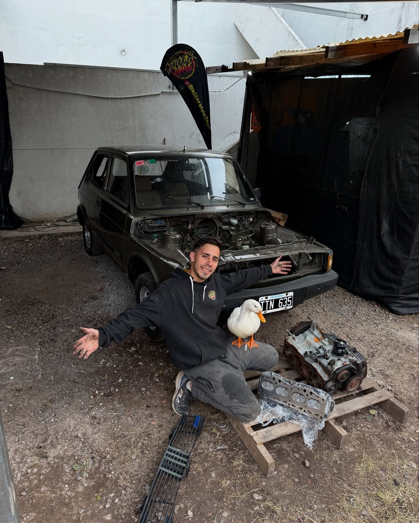 Nahu, instructor de la academia